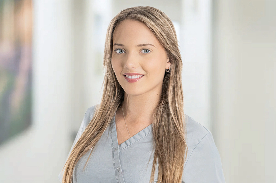 M. Osipov – Assistenz bei DEIN DENTAL Stammham